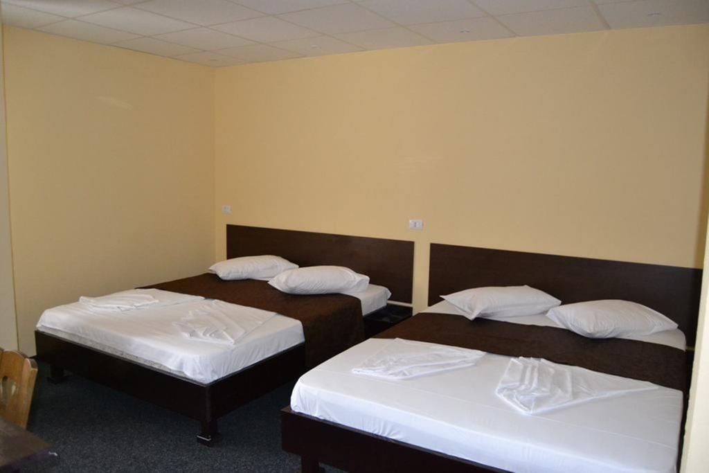 Casa Gorjeneasca Hotel Zsilvásárhely Szoba fotó